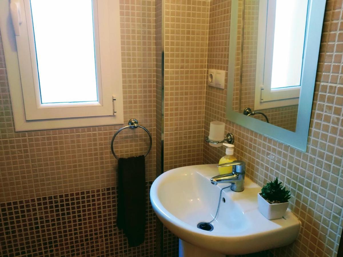 Casa Rural Con Chimenea, Barbacoa, Terraza Y Solarium Villa Illar Eksteriør bilde