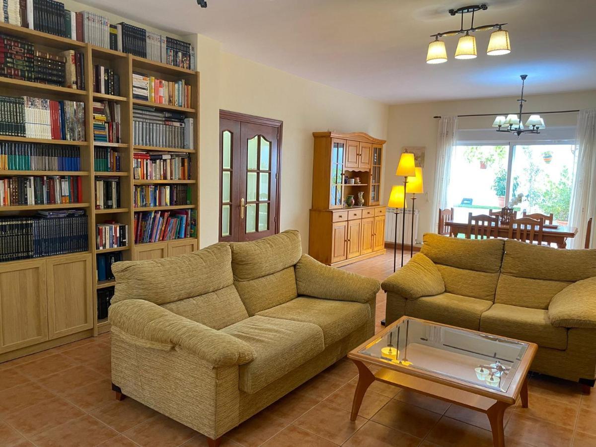 Casa Rural Con Chimenea, Barbacoa, Terraza Y Solarium Villa Illar Eksteriør bilde